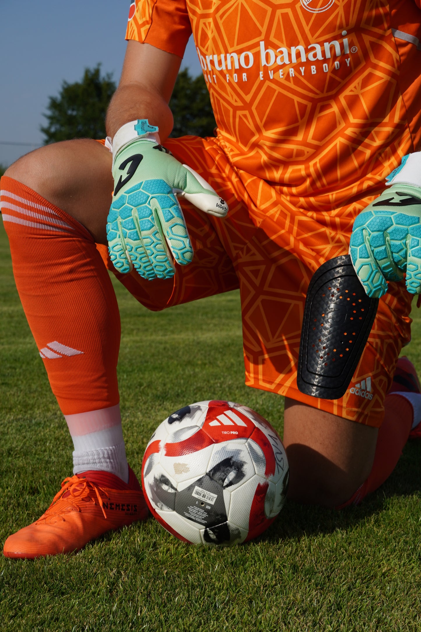 Ultrashinz - Shin Guards